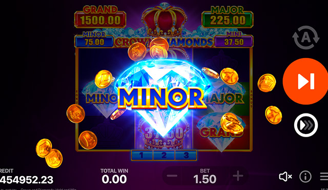 Crown and Diamonds: Hold and Win slot